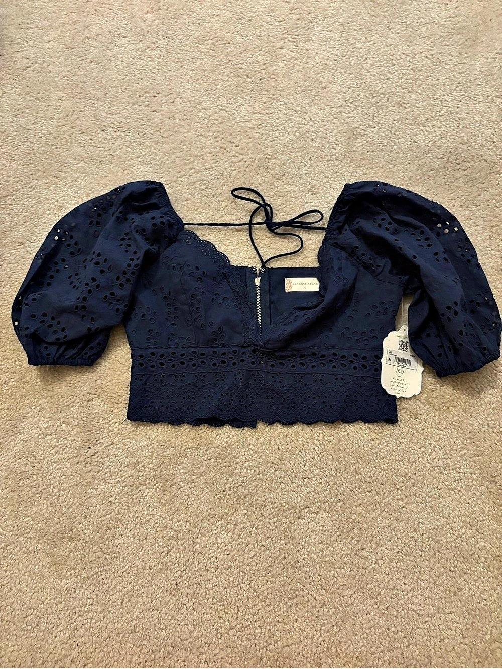 Altar state Eyelet Puff Sleeve Crop Top in Blue Size small NWT